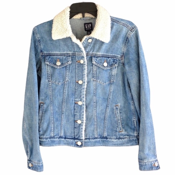 Gap Denim Jacket Size Medium - Picture 1 of 7